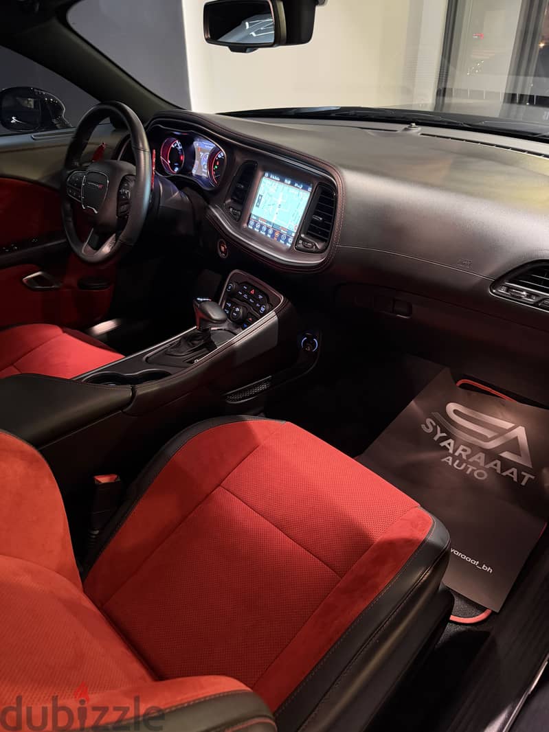 Dodge Challenger 2022 6