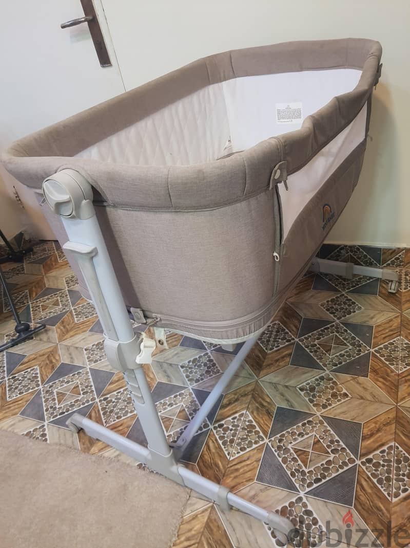 Call (36216143) Baby Bed Crib Bassinet in perfect condition 10BD Only 5
