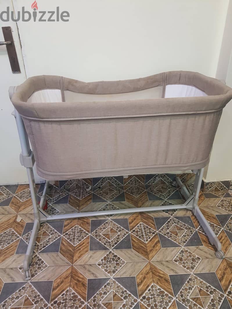 Call (36216143) Baby Bed Crib Bassinet in perfect condition 10BD Only 7