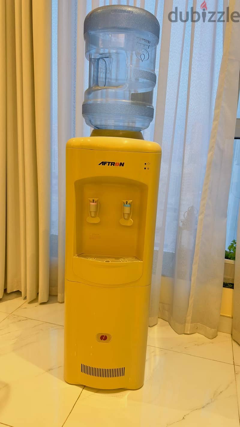 AFTRON Hot and cold water dispenser on immediate sale-25BD 1
