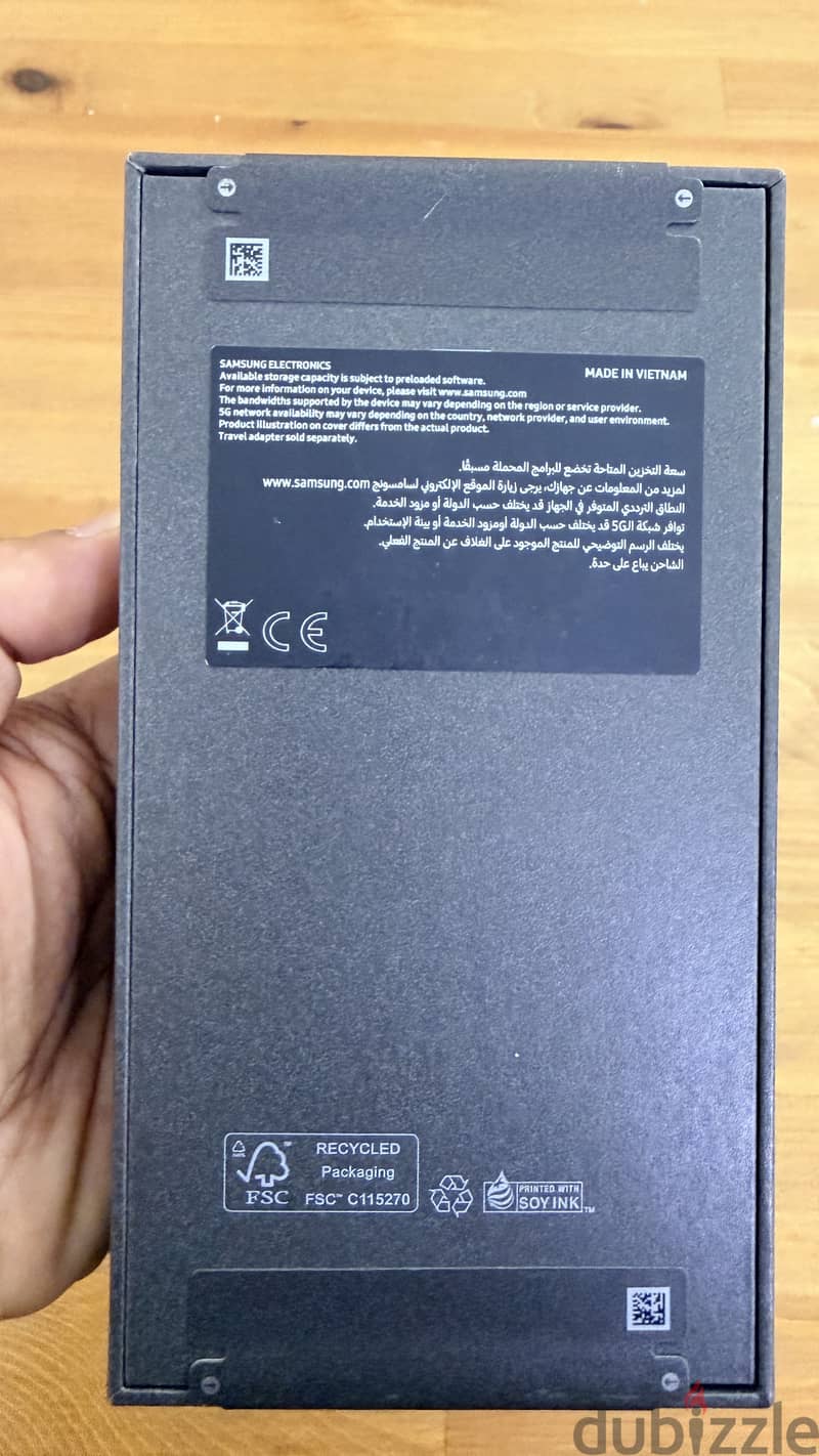 Samsung S25 plus 12/512 sealed piece 4
