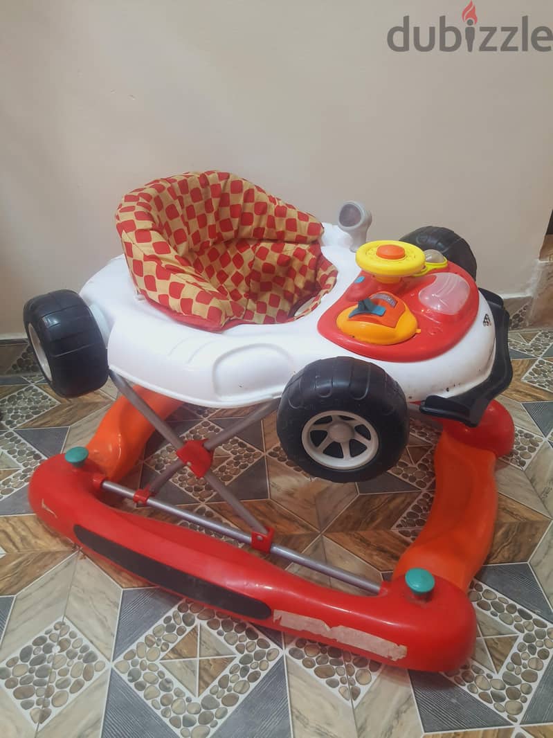 Call (36216143) Junior's Baby Walker Used 5BD Only 2