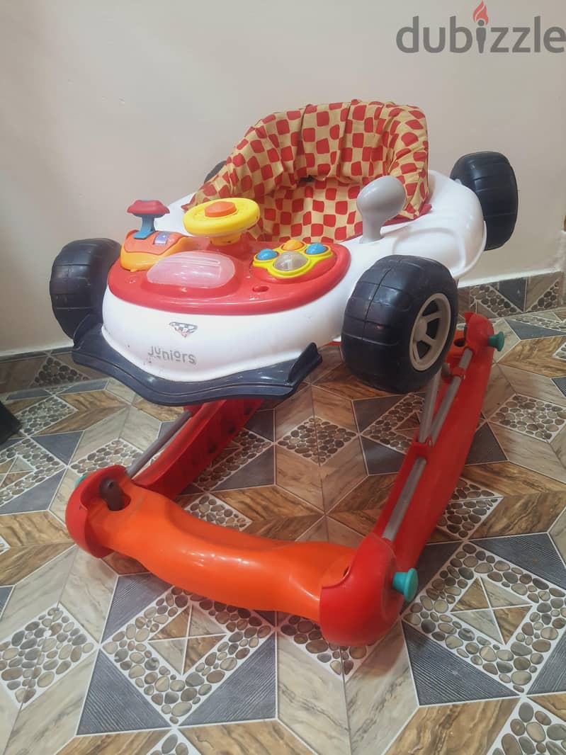 Call (36216143) Junior's Baby Walker Used 5BD Only 3