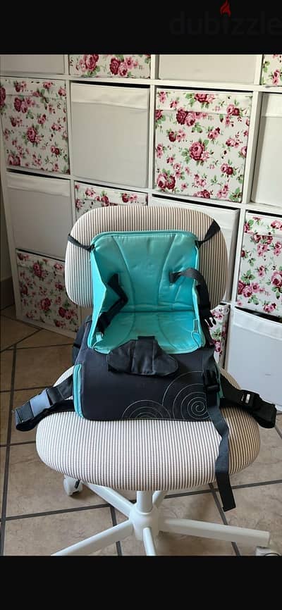 Booster seat for chairs كرسي أطفال