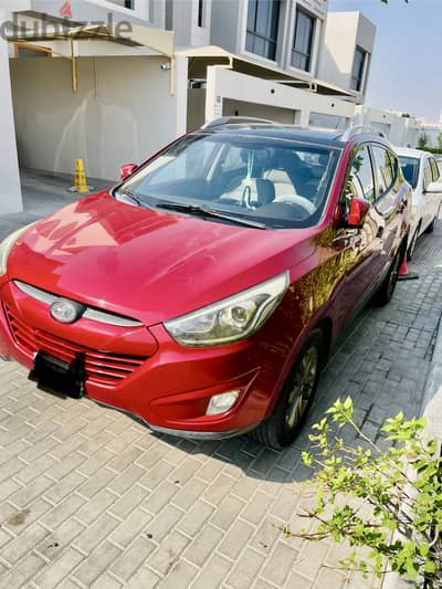 Hyundai Tucson 2016 model .
