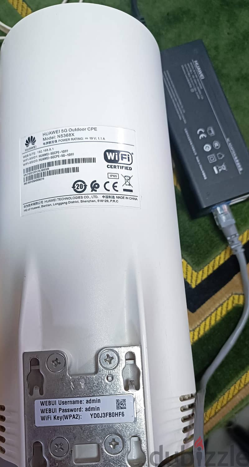 UNLOCKED Router Supports All SIMS Weatherproof 5G Huawei CPE 1