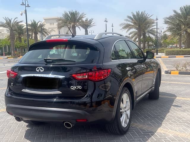 Infiniti QX70 2018 5