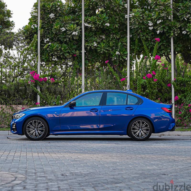BMW 330i 2019 4