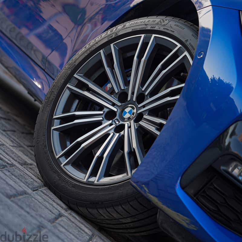 BMW 330i 2019 12