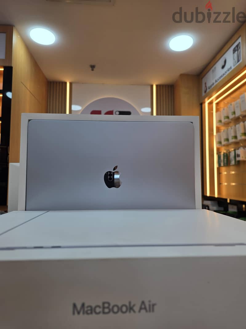 Macbook air 15inch m5 16/1TB 2