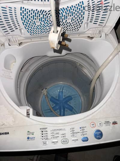TOSHIBA WASHING MECHINE - GOOD CONDITION