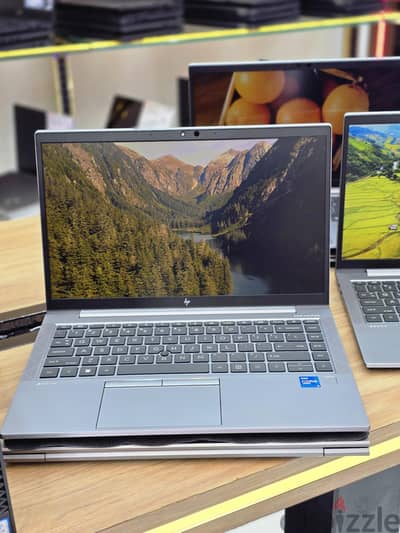 HP ZBook Firefly 14 G8  Core i5-11th Gen