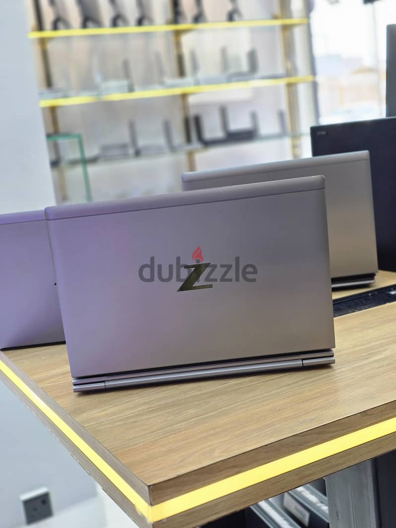 HP ZBook Firefly 14 G8  Core i5-11th Gen 4
