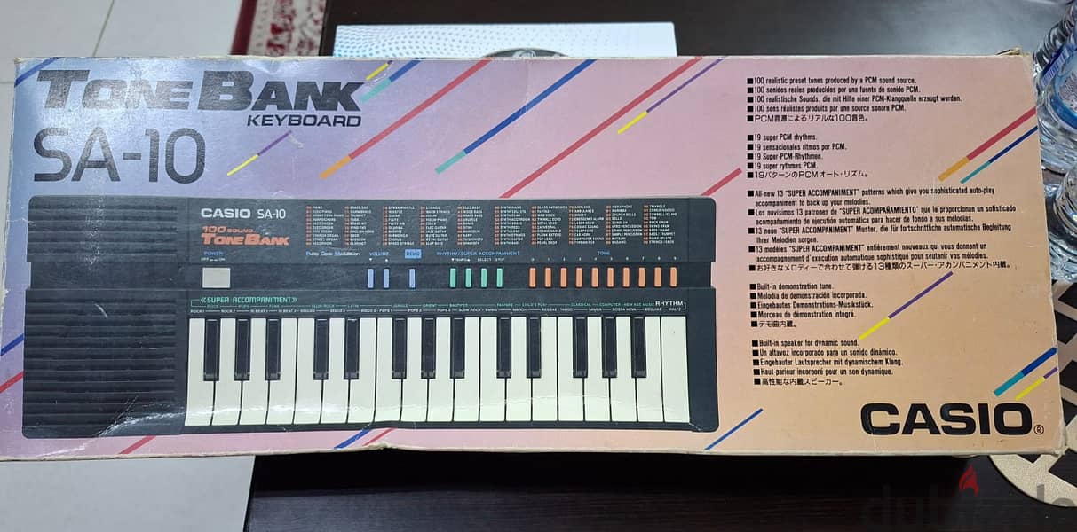 Casio SA-10 ToneBank Keyboard, a vintage Japanese-made 32-key mini key 3