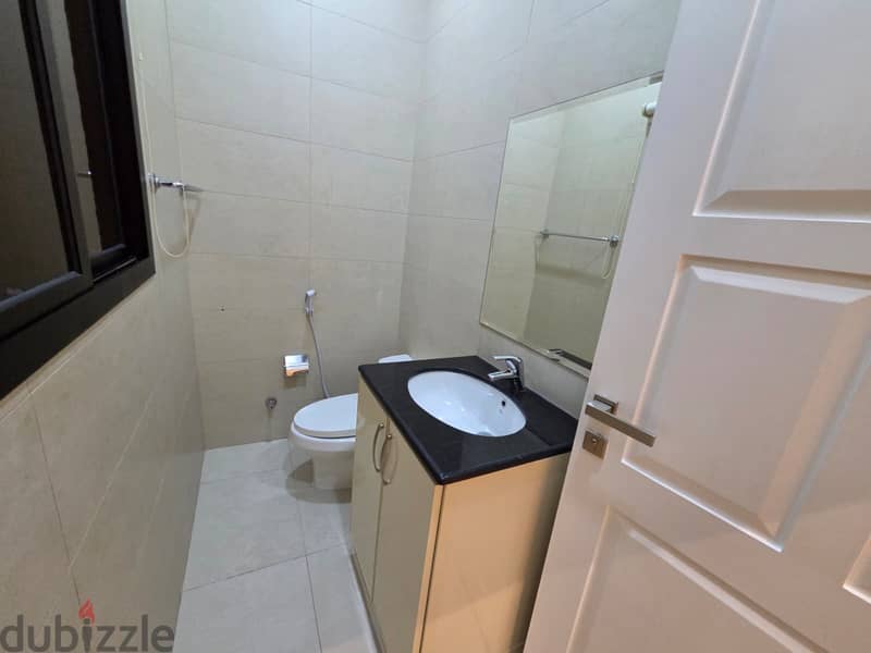 An amazing compound villa in Jurdab 4