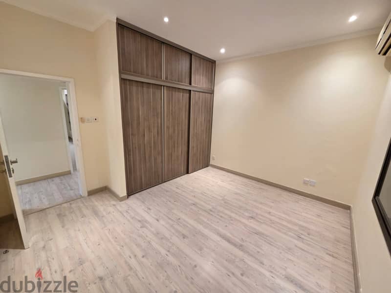 An amazing compound villa in Jurdab 13