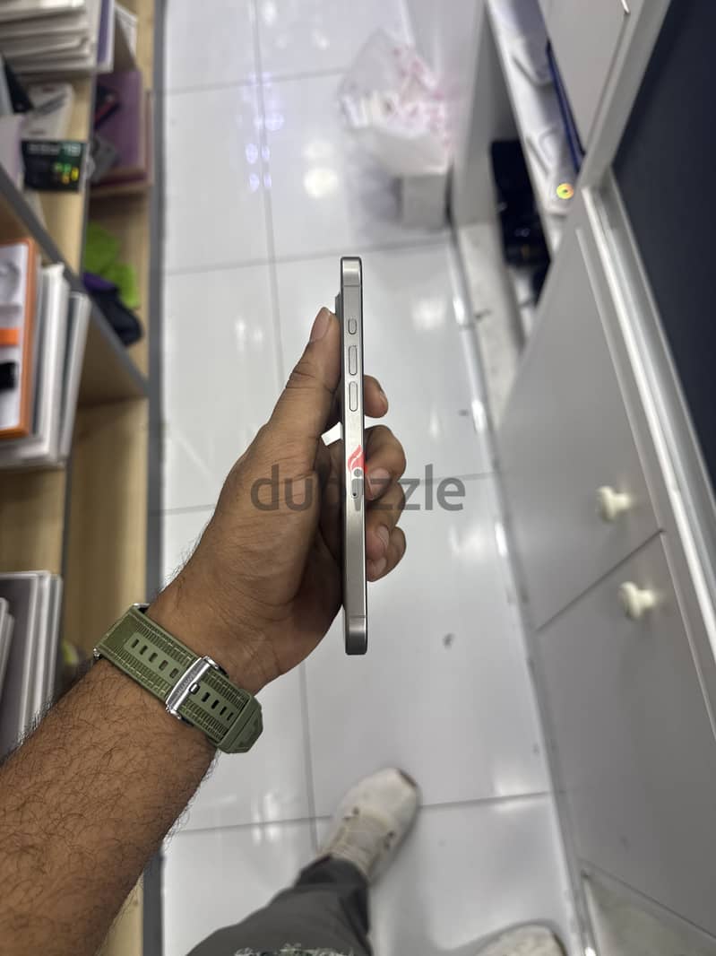 iPhone 15promax 256gb natural 2