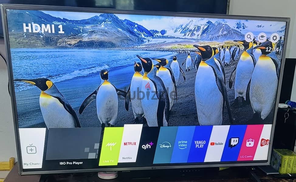 LG 43” inch smart 4k UHD webOS tv with magic remote 1