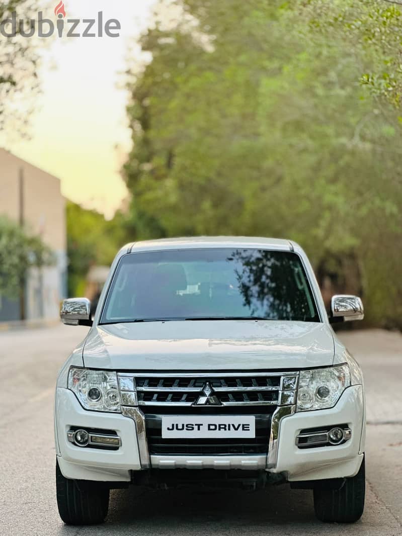 MITSUBISHI PAJERO 2018 MODEL SINGLE OWNER USED WELLMAINTAINED 7 SEATER 3