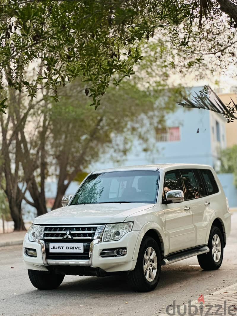 MITSUBISHI PAJERO 2018 MODEL SINGLE OWNER USED WELLMAINTAINED 7 SEATER 5