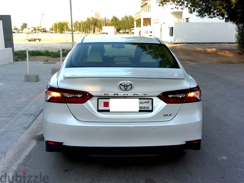 TOYOTA CAMRY GLE#2024 MODEL# UNDER WARRANTY# SINGLE USER# LOW MILEAGE 6