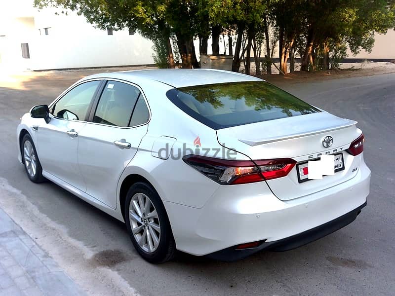 TOYOTA CAMRY GLE#2024 MODEL# UNDER WARRANTY# SINGLE USER# LOW MILEAGE 7