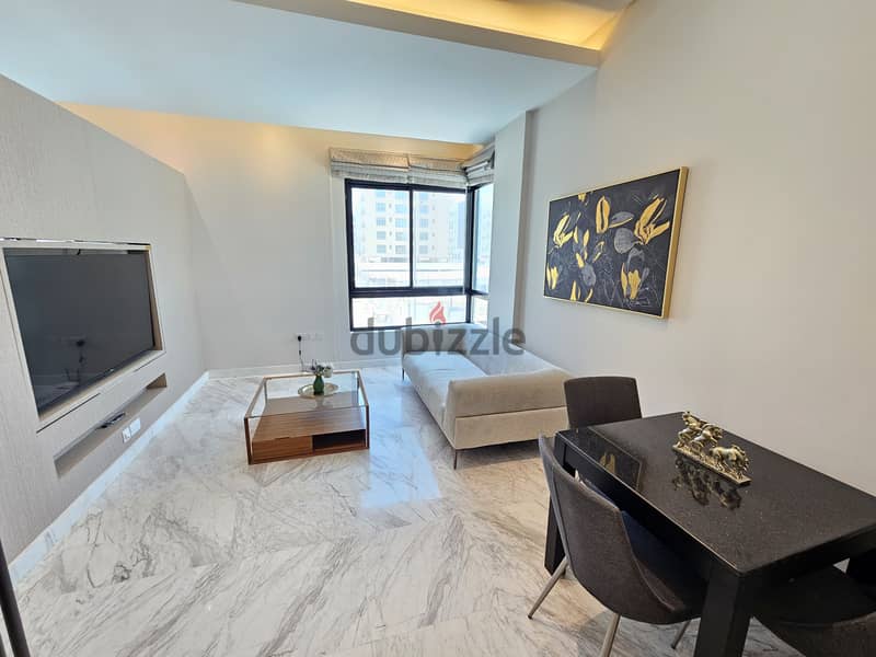 mob. 33180618 inclusive ewa amazing flat/ janabiya near Almercado mall 4
