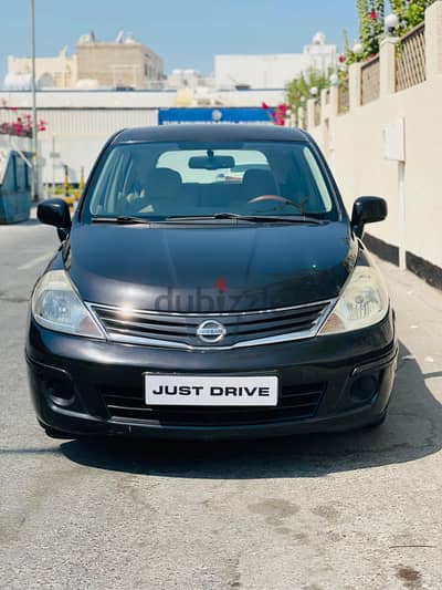 Nissan Tiida 2011