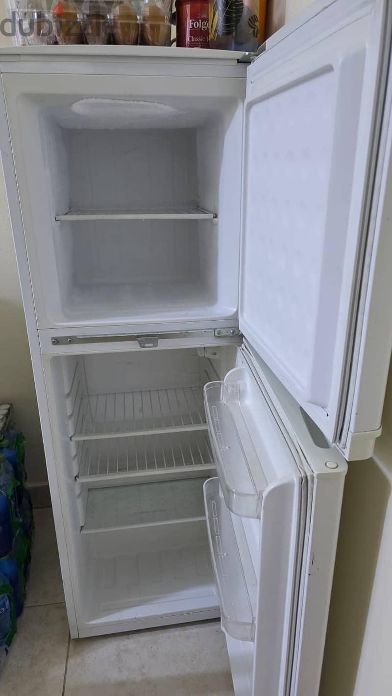 Aftron Refrigerator 1