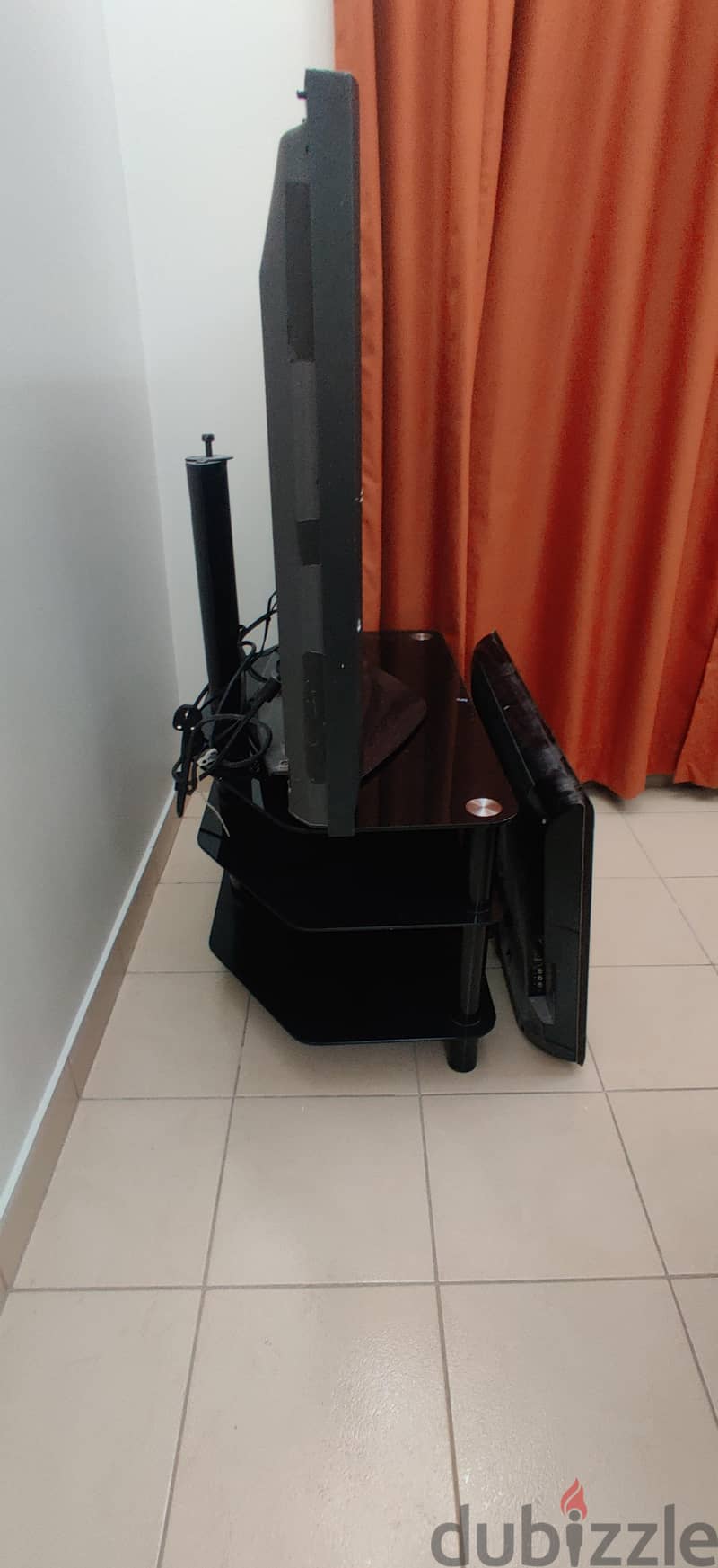 2 TVs + 1 TV Stand for Sale – 35 BD 3
