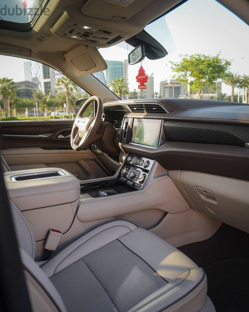 GMC Yukon 2022 denali 13