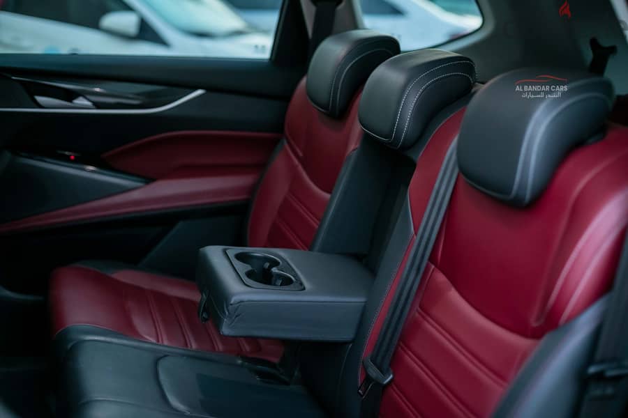 Maxus D60 2023 Red | 7-Seater | Turbo | Low Mileage | Pano-Sunroof. . . . 14