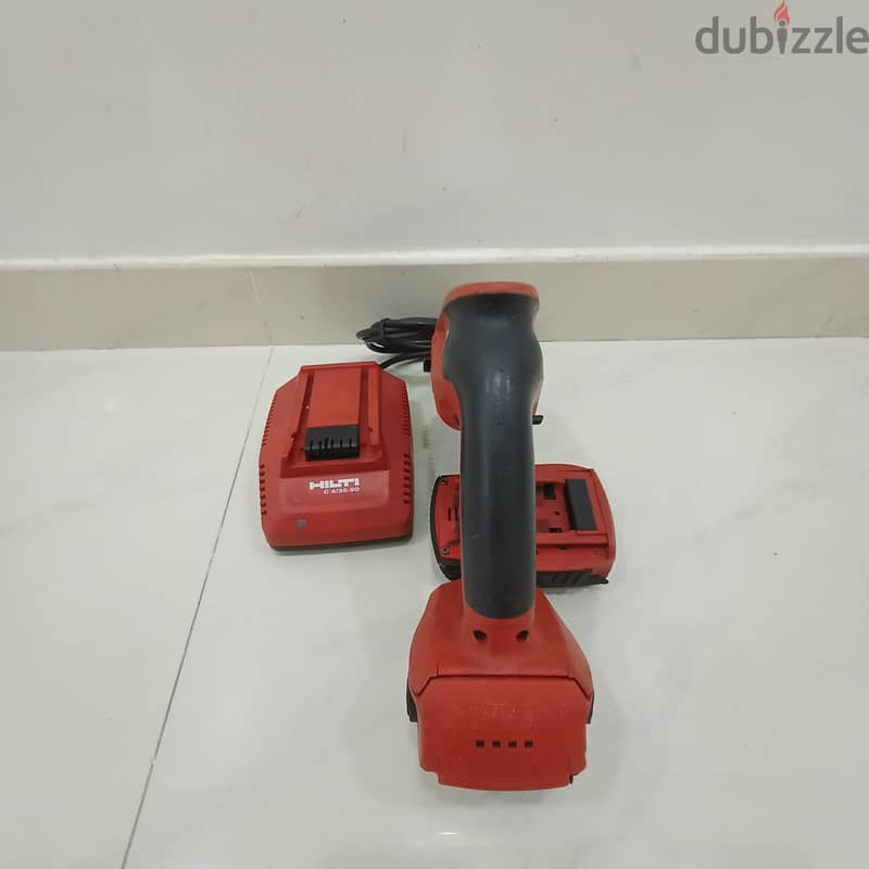 Hilti Rotary Hammer Drill Model TE2 A22 مثقاب مطرقة هلتي 4