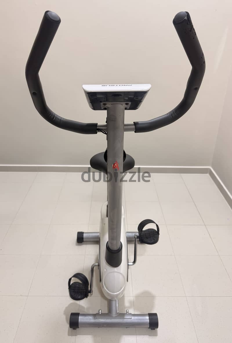 PROTEUS EXERCISE BIKE BD30 2