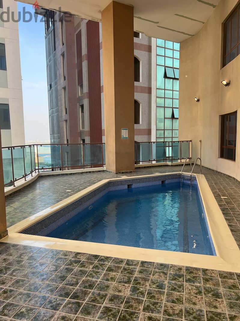  SHARING FLAT FOR RENT – FEMALES ONLY 1