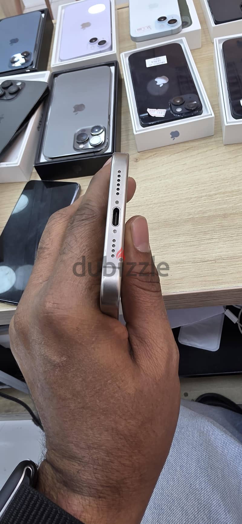 Apple - iPhone 15 Pro Max 3