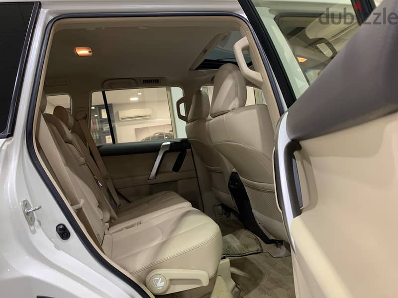 Toyota Prado 2023 16