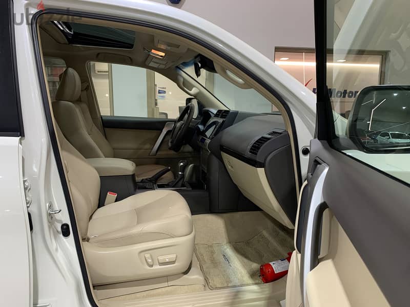 Toyota Prado 2023 19
