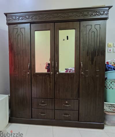 4 door wardrobe for urgent sale
