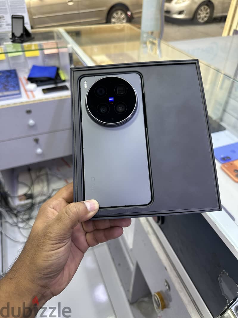 Vivo X300 ultra global version 1