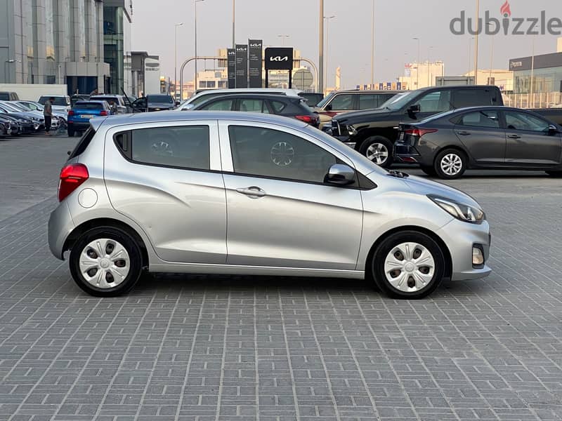 Chevrolet Spark 2019 Silver 2