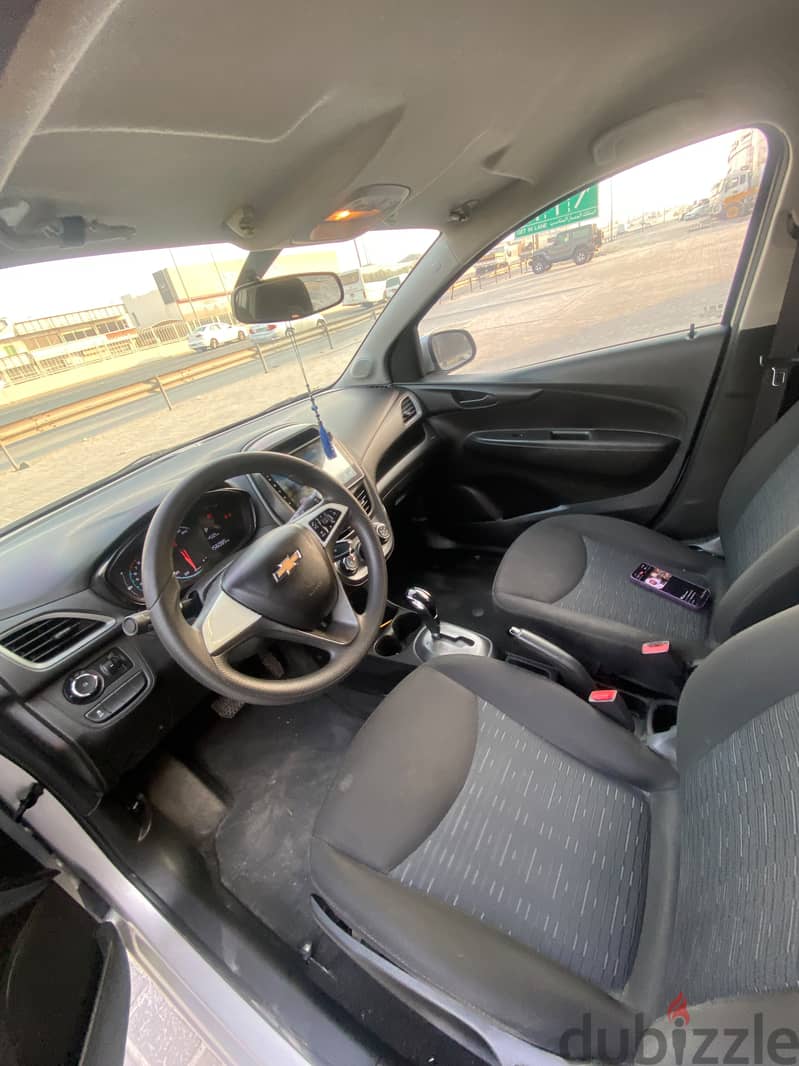 Chevrolet Spark 2019 Silver 4
