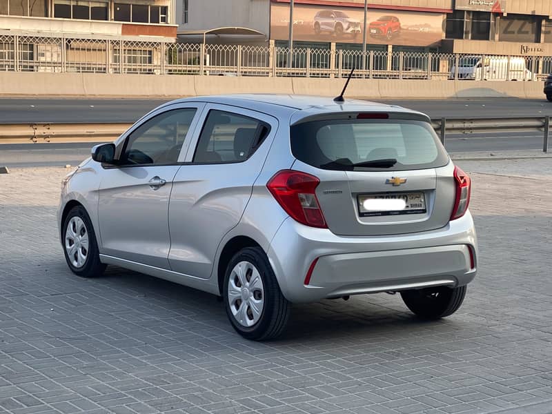 Chevrolet Spark 2019 Silver 7