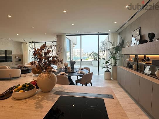 For sale 4 bedroom villa in Reef Island 1
