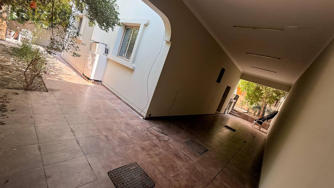 للايجار فيلا راقية في سار تلفون 36364714 Villa rent in saar call 11