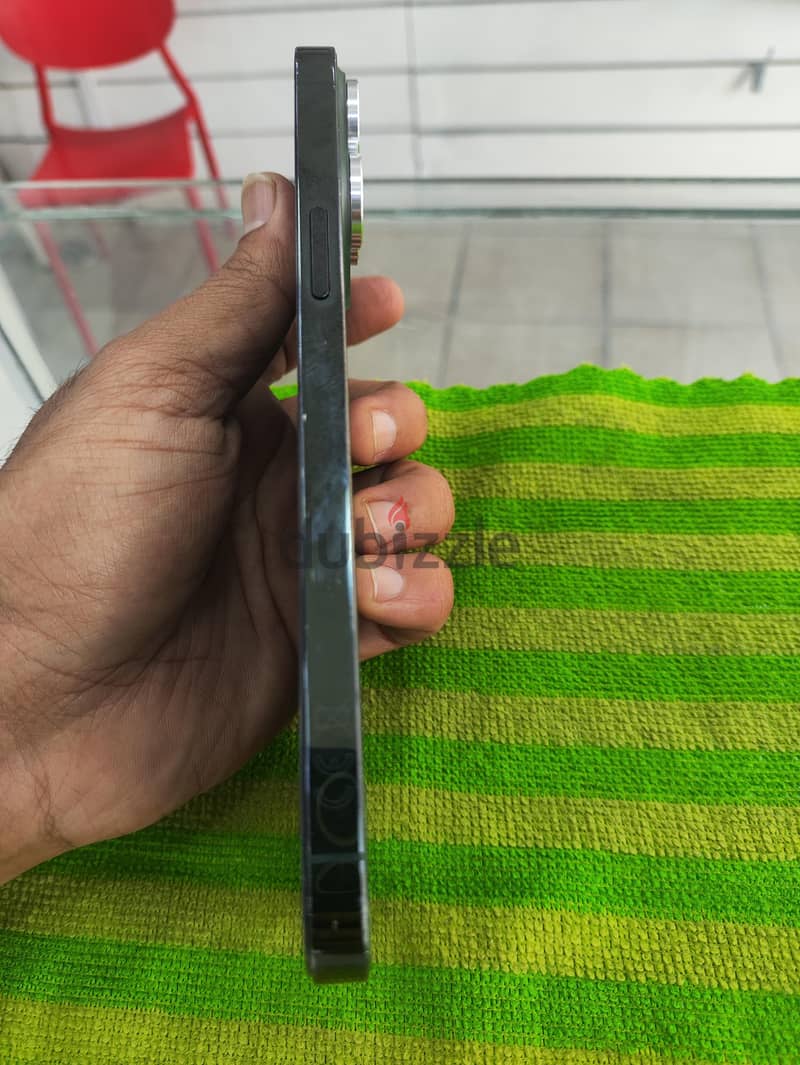 Apple - iPhone 13 Pro Max 2