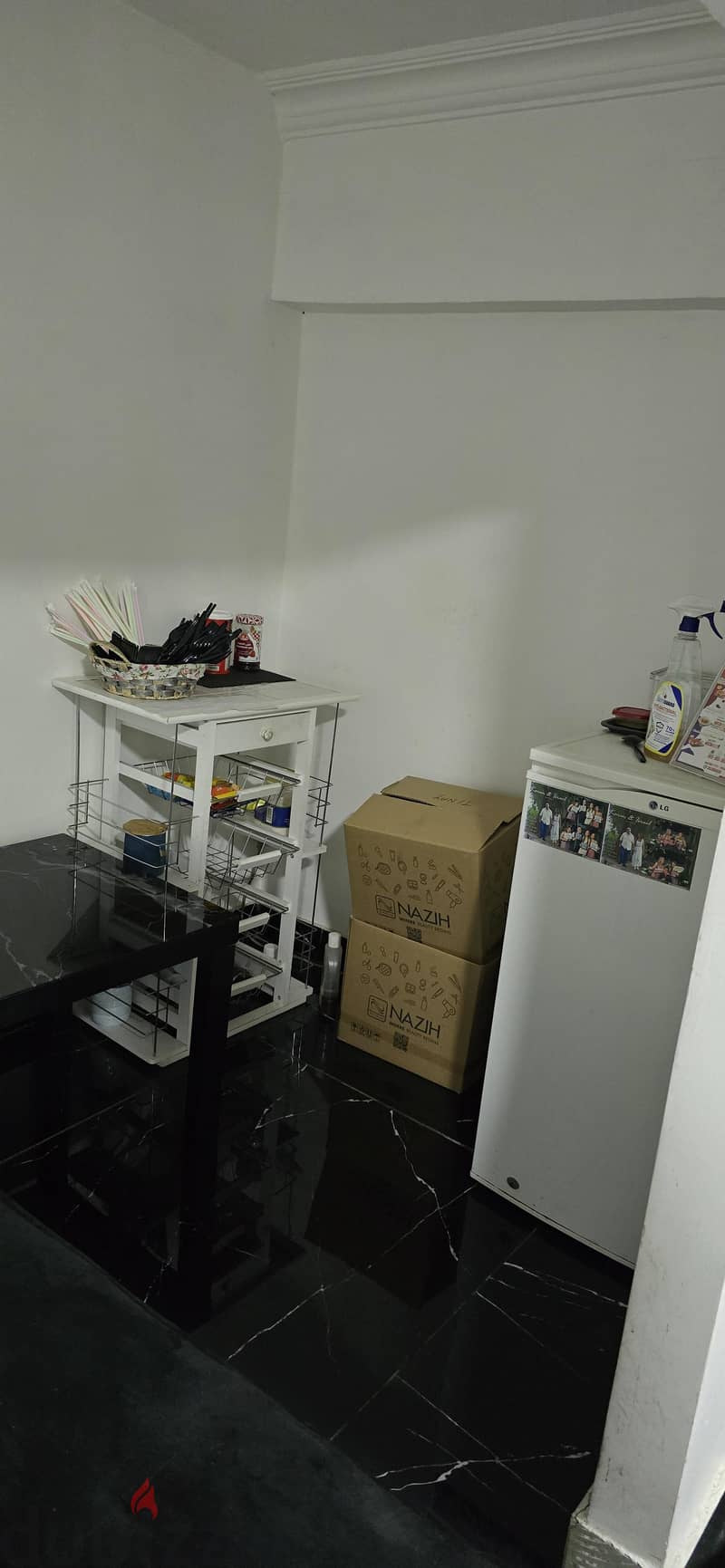 ladies Salon for sale 5