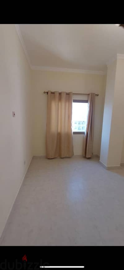 FLAT FOR RENT  OR SINGLE BEDROOM FLAT, STUDIO FLAT