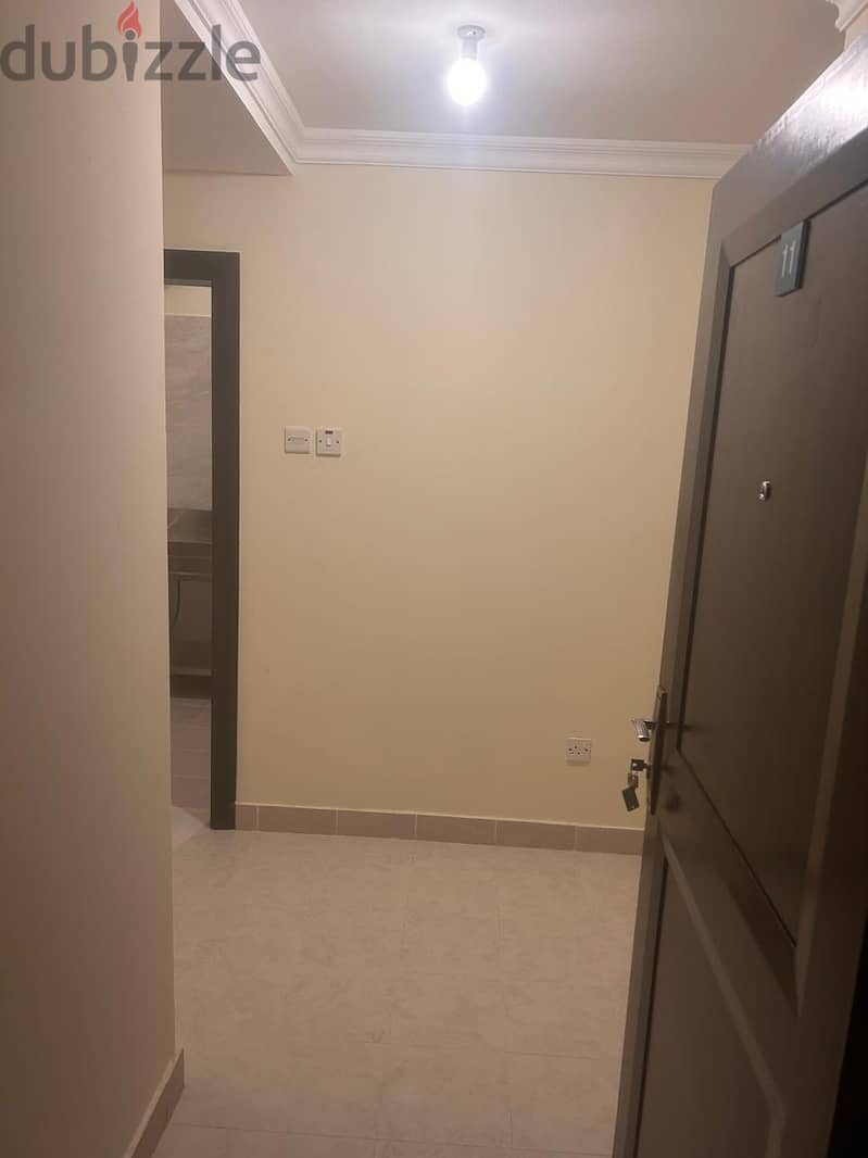 FLAT FOR RENT  OR SINGLE BEDROOM FLAT, STUDIO FLAT 9