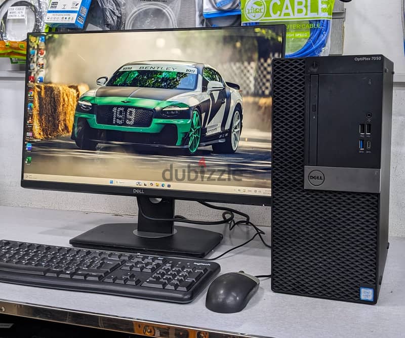 Dell Core i7 7th Gen PC RAM 8GB SSD 256GB 24" FHD Borderless Monitor F 2